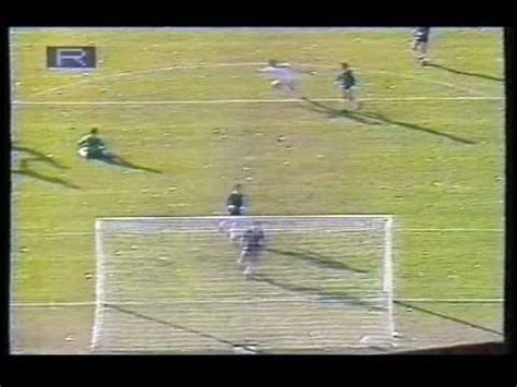 Un uragano albiceleste spazza via il paraguay: gol de Antonio Alzamendi a Argentina Copa America 1987 ...