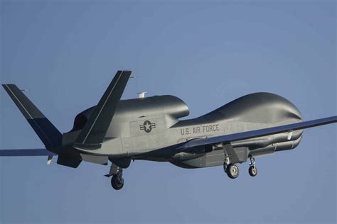 Global Hawk Uav Unmanned Systems Technology