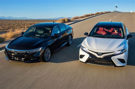 2018 Camry Xse V6 Vs 2018 Accord Touring 20t