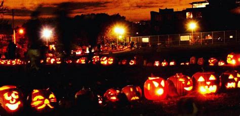 These Are The Pumpkin Parades To Check Out In Toronto This Year Listed