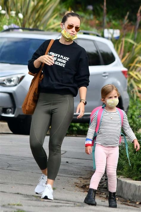 Olivia Wilde Takes Her Kids To A Reading Club In Silverlake California