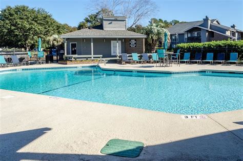 Fourth floor 1 bedroom 1 bath loft apartment overlooking king street and the cityscape to the setting sun.hardwood floors in living area and kitchen, with a carpeted bedroom. Ashley River Apartments Apartments - Charleston, SC ...