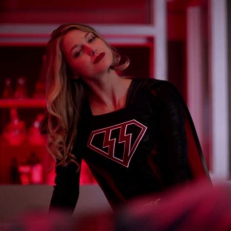 overgirl crisis on earth x supergirl outfit supergirl superman supergirl 2015 supergirl and