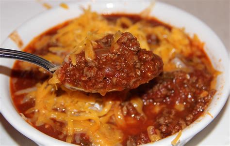 It uses black eye peas, pork and beans (i used van camps) and kidney beans (or any other. Photo's of chili | Start with a couple of pounds of ground ...