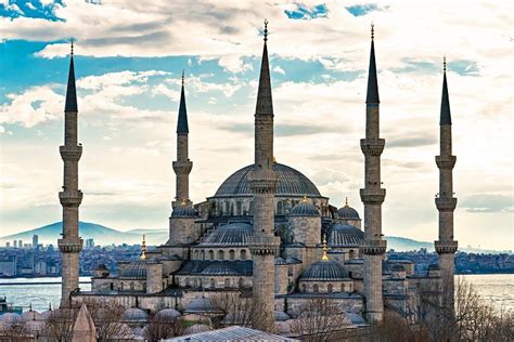 Tfog Visz Gy Istanbul Visit Places Hozz Szokott Mozg S T Sa Val Szer
