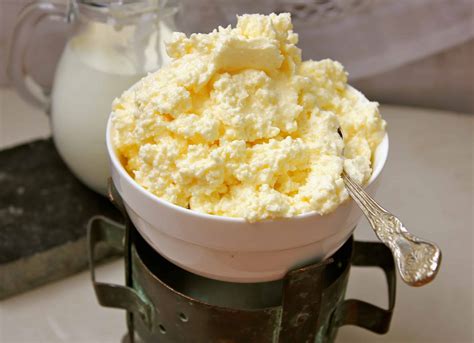 Butter is a soft yellow substance made from cream. Homemade Butter Recipe - Fun FOOD and Frolic