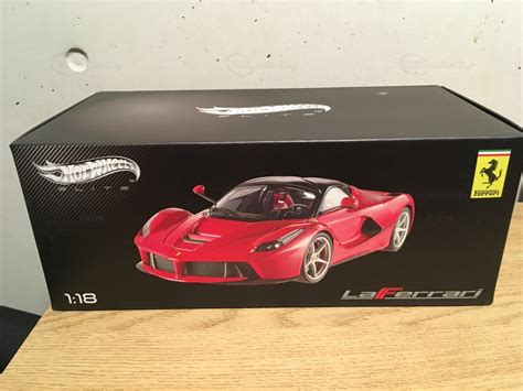 Diecast Ferrari Laferrari Modelcar Hot Wheels Elite 118 In Red Owned