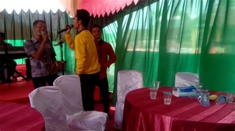 We did not find results for: BAWAKAN LAGU JANGAN SALAH MENILAIKU EH TAU TAUNYA LUPA LIRIK HEHEHHHH - YouTube