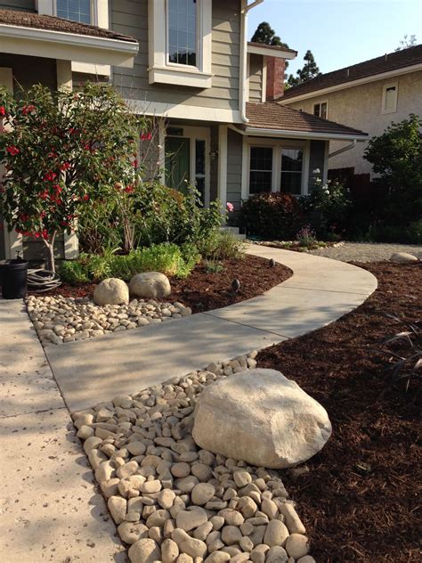 Front Yard Landscaping Ideas With White Rocks 11 Decor Renewal