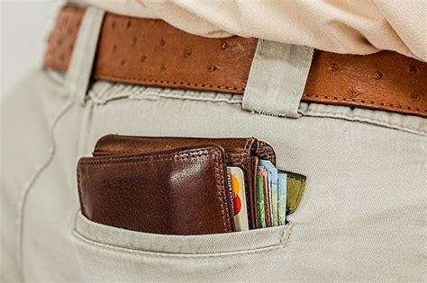 Why You Should Not Keep A Wallet Or Phone In Your Back Pocket Nsc