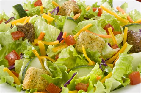 Red's pickle relish, red onions, pickles, lettuce, tomatoes, mayo and your choice of cheese. catering.redrobin.com | Salads