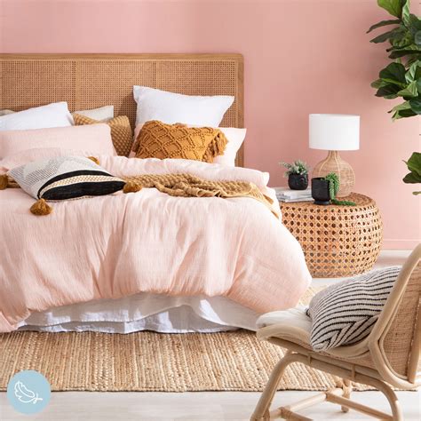 Soft Blush Bedroom Styling With Quilt Cover Set In 2020 Bedroom