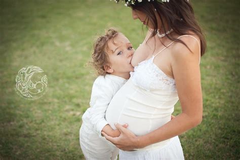 Breastfeeding And Pregnant Photography Australian Breastfeeding Project
