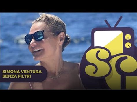 Simona Ventura In Costume In Spiaggia Senza Trucco E Senza Filtri YouTube
