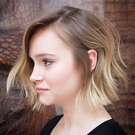 Choppy Side Parted Pixie Bob Hairstyles