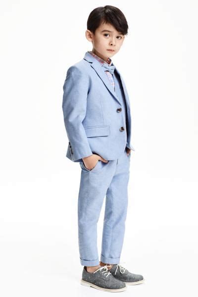 Sa composition coton élasthanne lui permet en plus une bonne qu'il s'agisse de pantalon à la taille élastiquée, pantalon à braguette ou bien coupe jean's, vous trouverez dans la collection. Pantalon de costume en coton: Pantalon de costume en coton ...