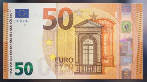 EZB präsentiert neue Banknoten So sieht der neue 50 Euro Schein aus