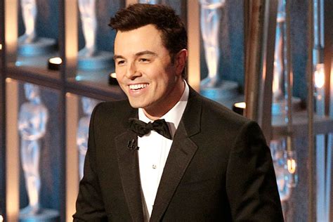 Seth Macfarlane Saw Your Boobs