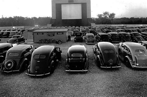 The First Drive In Movie Theater 1933 Epic Drive In Movie Theater