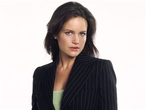 Carla Gugino Hot Pictures Photo Gallery And Wallpapers