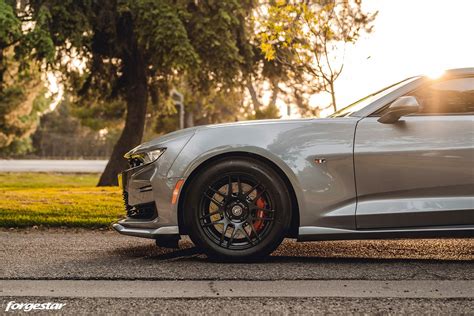 Silver Camaro Ss Forgestar F14 Beadlock Wheels In Satin Forgestar