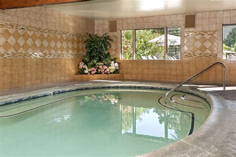 Book Roman Spa Hot Springs Resort In Calistoga