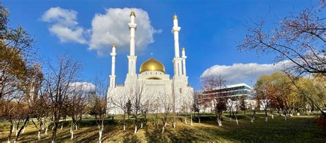 Kazakhstan Une Riche Histoire Multireligieuse Portail Catholique Suisse