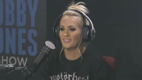 Carrie Underwood Details Freak Accident That Left Her With 40