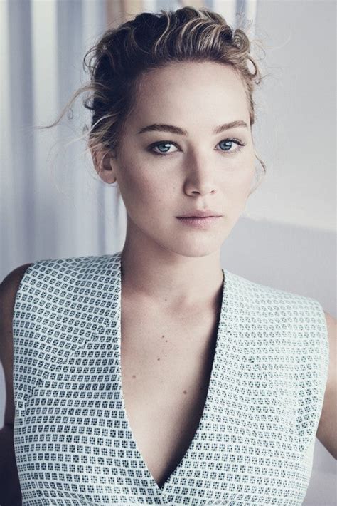 Jennifer Lawrence Shows Off Her Flawless Skin Is Amazing New Dior Ads
