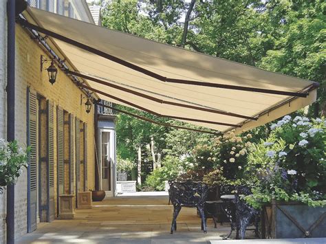 How Retractable Awnings Work Ecco Sunroom And Awning