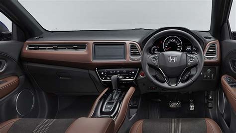 Manage your video collection and share your thoughts. 新型ヴェゼルの内装は上質なデザインと快適な乗り心地を提供 ...