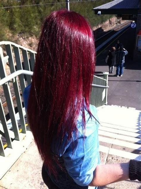 The deep burgundy hue has the slightest cherry red tints that black cherry hair looks best when paired with skin that isn't overloaded with face makeup. Black-Cherry-Hair-Color-Pictures-4.jpg 1,000×1,340 pixels ...