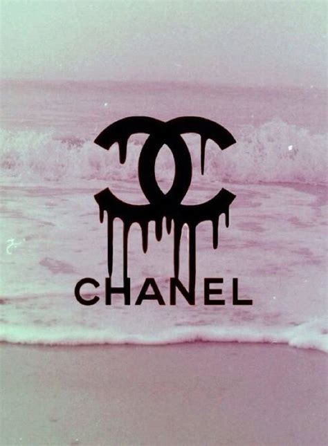 On We Heart It Chanel Wallpapers Coco Chanel Wallpaper