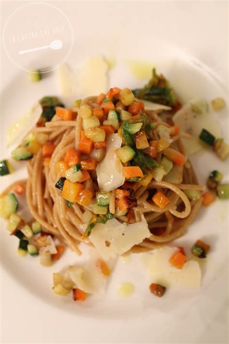 Spaghetti Integrali Con Verdurine Croccanti