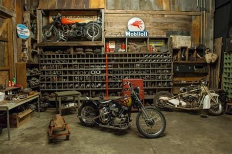 Vintage Garage Motorcycle Workshop Motorcycle Shop Motorcycle Garage