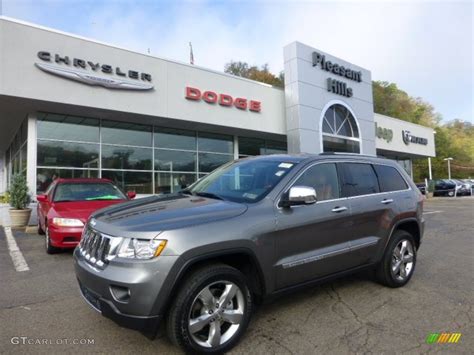 2013 Mineral Gray Metallic Jeep Grand Cherokee Overland 4x4 71914922