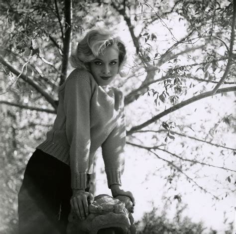 Diane Mcbain 1960s Cinéma Féminin