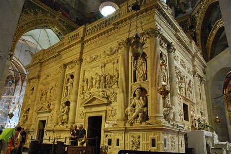 Did Angels Really Carry The Holy House Of Mary To Loreto Italy