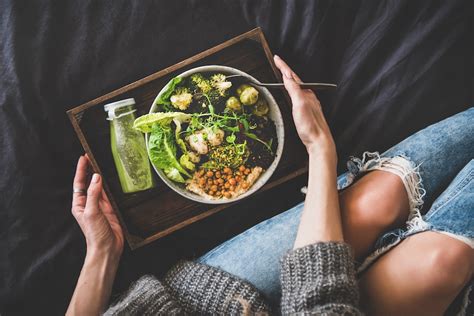 The food product has been manipulated to make it freeze and thaw without damaging the end result. Healthy TV dinners do exist—here's who's making them ...