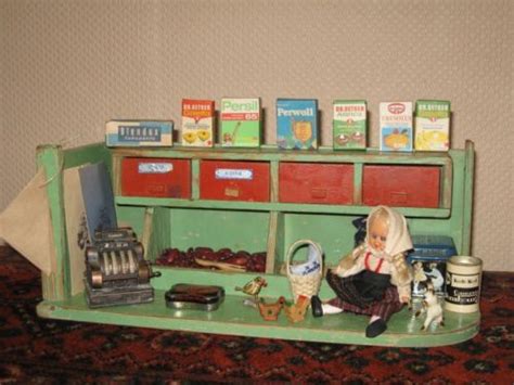 Antique 1950s Okwa Dutch Wooden Small Grocery Store With Doll And Miniat