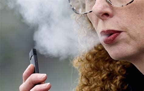 Juul can keep selling e-cigarettes as court blocks FDA ban - The Boston 