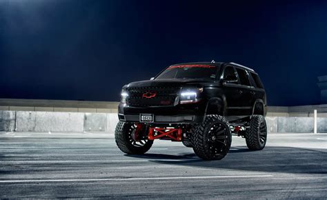 Customize Chevy Tahoe