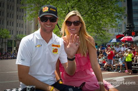 Indy 500 Festival Parade Ryan Hunter Reay Andretti Autosport
