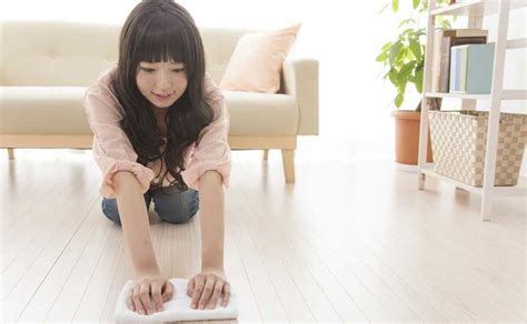 中学生男子の髪をカットしました。まぁ今時の髪型です。仕上げにアイロンを使いました。 ちなみにモデルは息子です。 北海道登別市（室蘭地区）にある美容室 【ヘアークラブ ワンズオン】 元店長の橋本です。 友達の家に泊まる経験をするから、中学生らしく成長できる ...