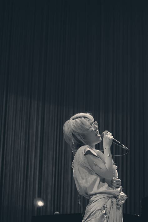 참신하고 감각적인 팝의 세계, Kaho Nakamura의 3집 스토리 - 뮤직카로마 MUSICAROMA