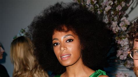Solange Knowless Nude Makeup And Natural Curls Vogue