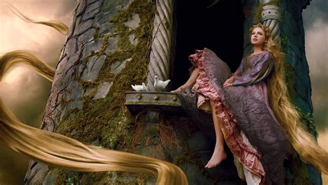 download taylor swift stuns in the role of rapunzel wallpaper