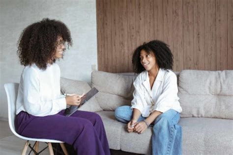 6 Ways Talking To A Therapist Can Help With Anxiety Eddins Counseling