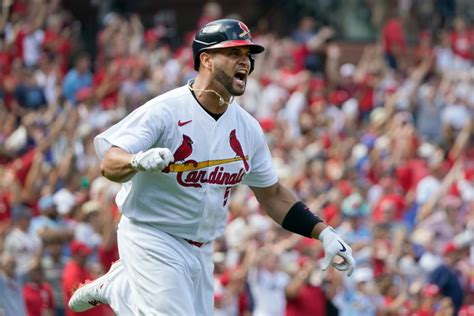 Albert Pujols Hits Two Homers As Busch Stadium Erupted In St Louis