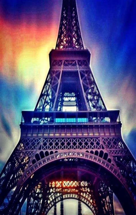 برج ايفل هو برج تم بنائه من الحديد ويبلغ ارتفاعه 324 م ويوجد برج ايفل فى مدينة باريس بفرنسا بالقرب من نهر السين ، تم بناء برج ايفل سنة 1889 واصبح بعد ذلك برج ايفل هو. خلفيات صور برج ايفل في باريس for Android - APK Download